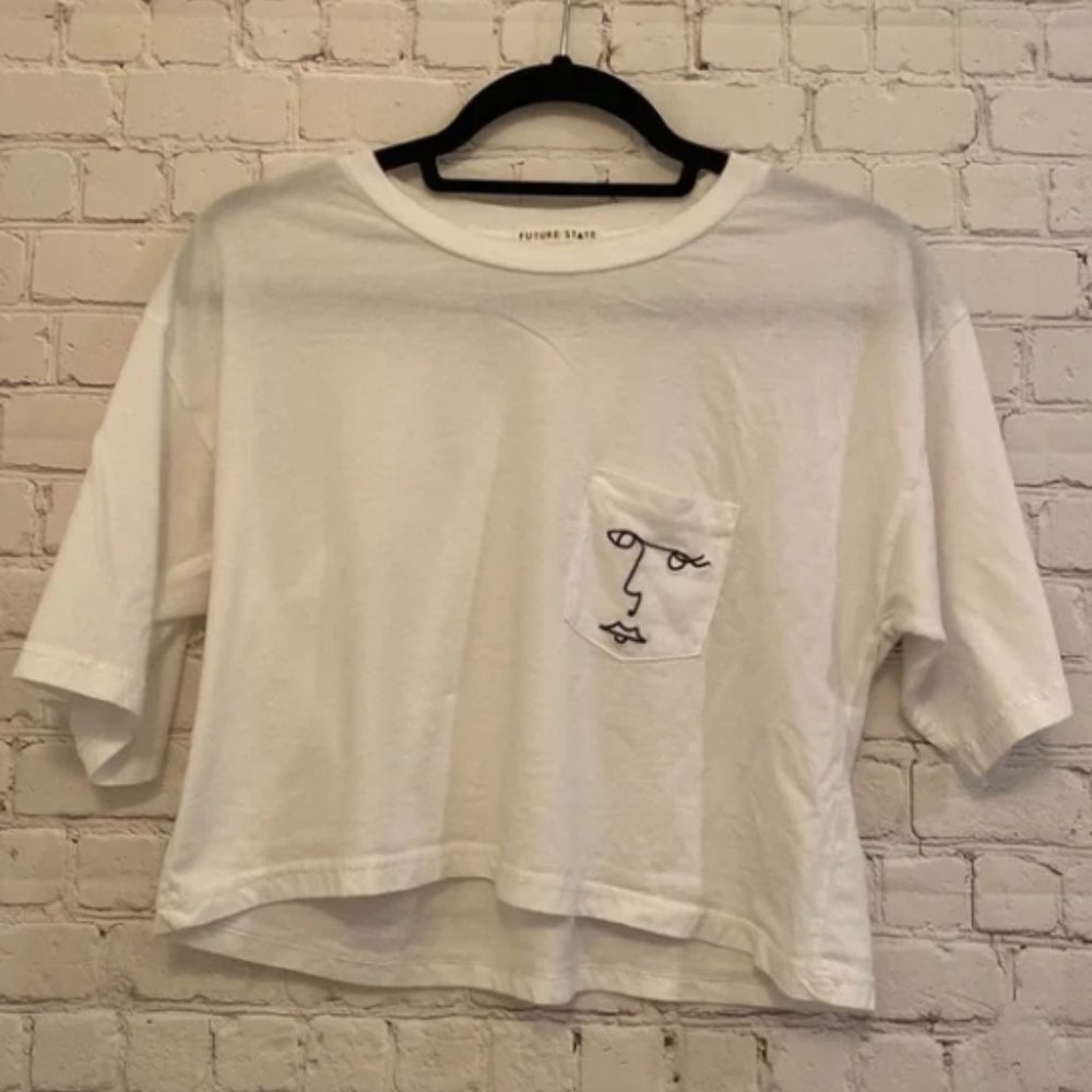 [FUTURE STATE] White Crop Top T-shirt Size Small